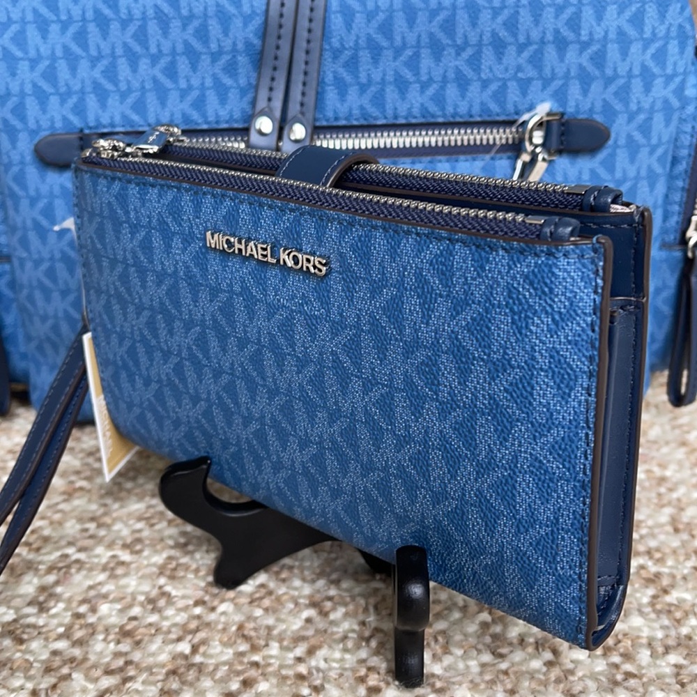 Michael Kors Jet Set Travel Lg Double Zip - Picture 1 of 16